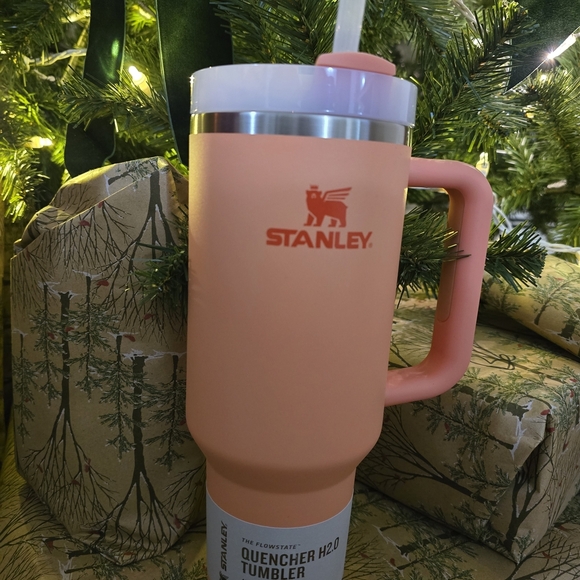 Stanley Coral Quencher H2.0 Tumbler - Picture 5 of 8